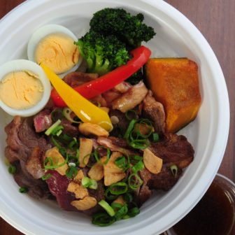 サーロインステーキ丼 ¥1,500